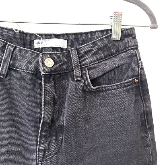 ZARA Straight Fit High Rise Denim Sz 2 - Picture 3 of 4